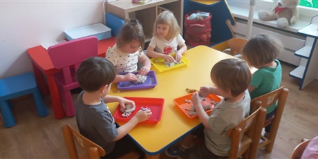 Powiększ grafikę: Dzień Dinozaura w grupie II