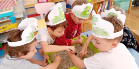 Powiększ grafikę: Dzień Dinozaura w grupie III