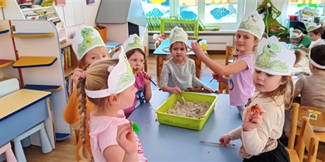 Powiększ grafikę: Dzień Dinozaura w grupie III