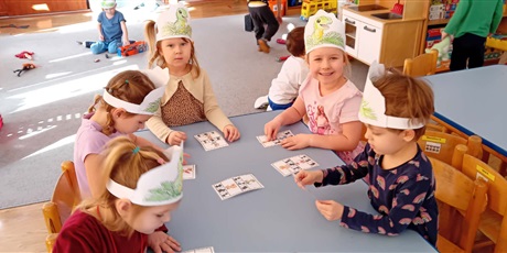 Powiększ grafikę: Dzień Dinozaura w grupie III