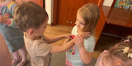 Powiększ grafikę: dzien-kobiet-w-grupie-ii-679198.jpg