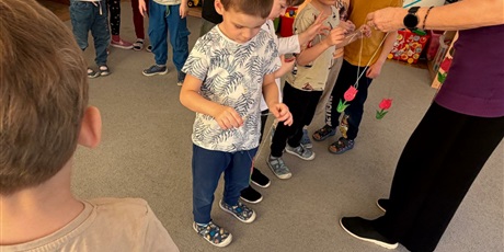 Powiększ grafikę: Dzień Kobiet w grupie II