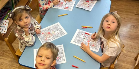 Powiększ grafikę: Kosmoludki - Dzień Pluszowego Misia