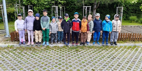 Powiększ grafikę: Ekoludki przy ogródku warzywnym.