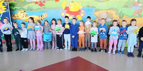 Powiększ grafikę: Ekoludki wzięły udział w Festiwalu Piosenki Wiosennej w SP80