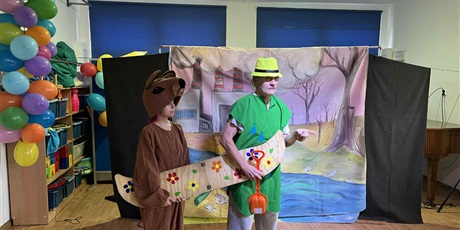 Powiększ grafikę: Na zdjęciu aktorzy z Teatru Duet