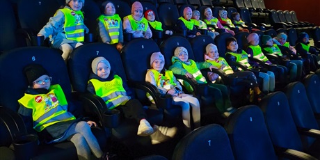 Powiększ grafikę: Przedszkolaki w Kinie Helios - grupa IV