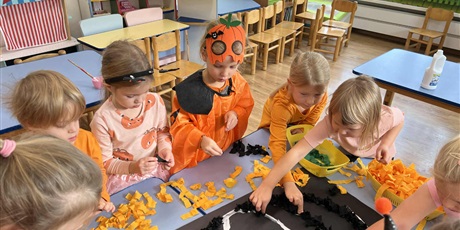 Powiększ grafikę: Święto Dyni w Kosmoludkach