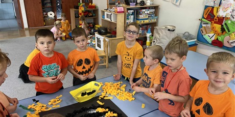 Powiększ grafikę: Święto Dyni w Kosmoludkach