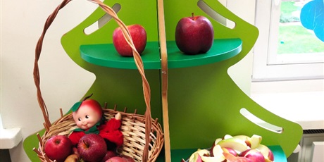 Światowy Dzień Jabłka w "Krainie Bajek"