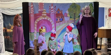 Teatr Duet zaprezentował spektakl pt. "Dziadek do orzechów"