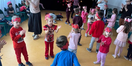 Powiększ grafikę: Walentynki Bajkoludków w Klubie Maciuś