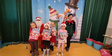 Powiększ grafikę: Ekoludki - zabawa mikołajkowa w Maciusiu