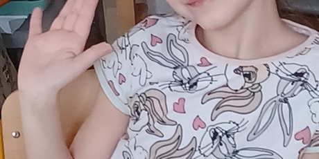 Powiększ grafikę: Zabawy z gliną w grupie IV